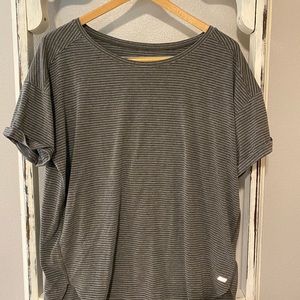 Basic V-Neck T-Shirt